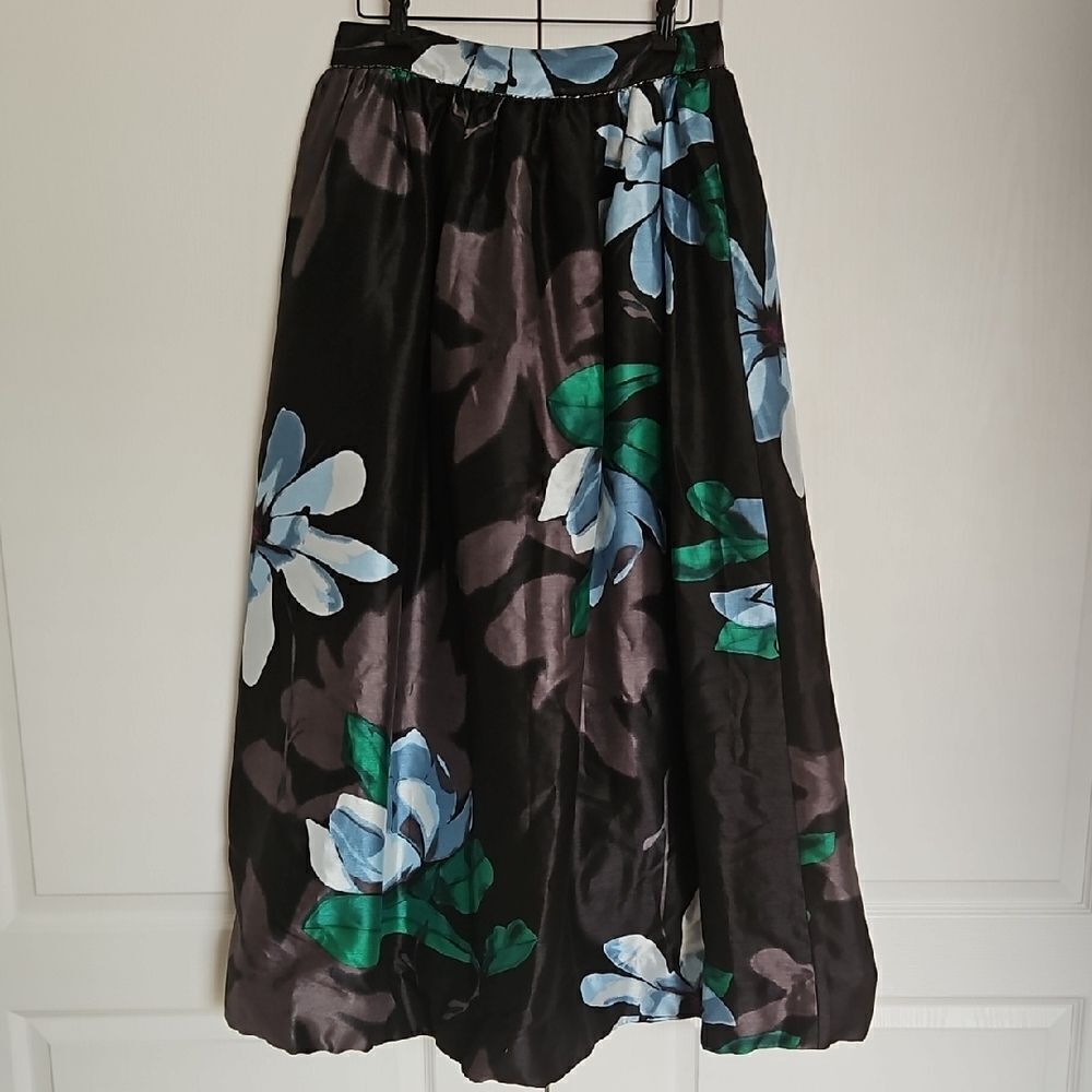 Lord & Taylor Black Floral Maxi Skirt With Petticoat